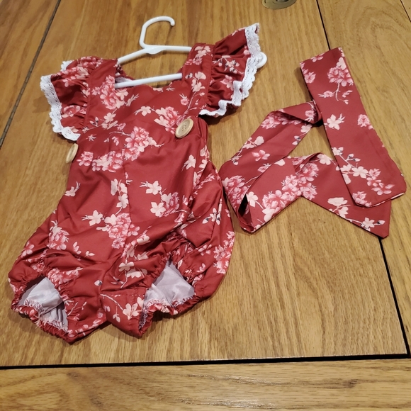 Newborn Floral Romper with matching ribbon for head. NWOT - Picture 10 of 16